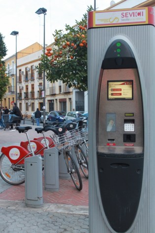 ATM Sevici dan Sepedanya