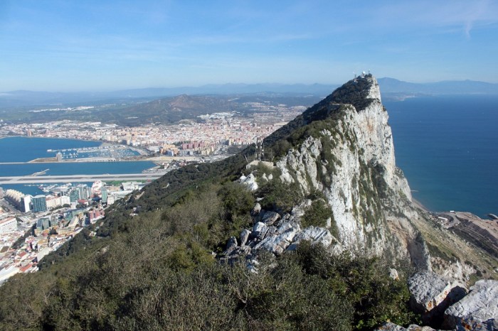Sebagian sisi Jabal Tariq atau Rock of Gibraltar